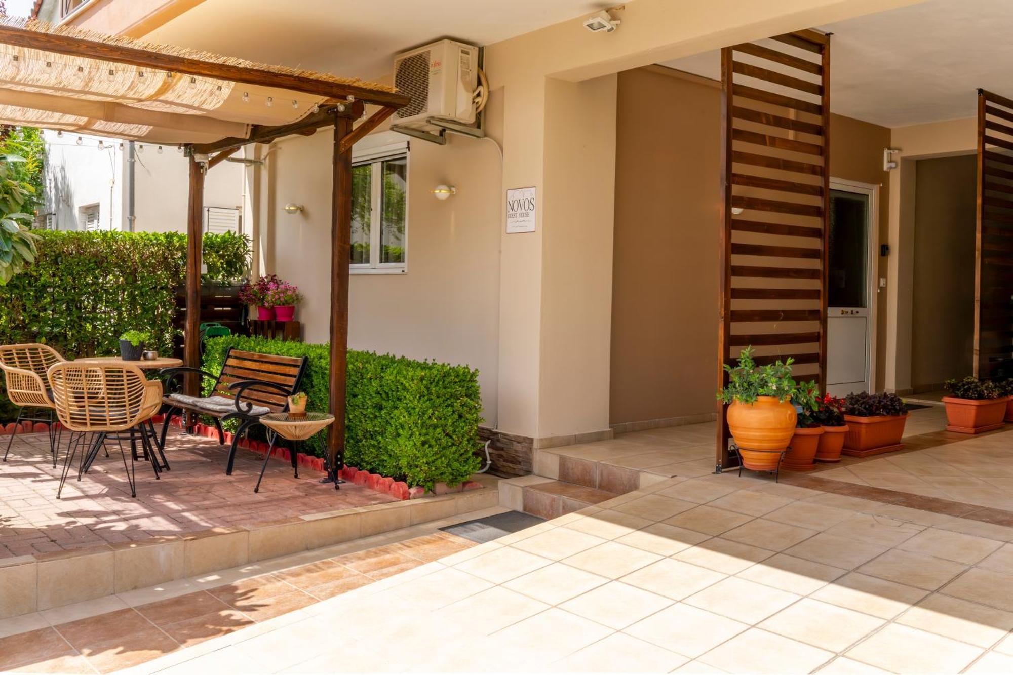 Novos Guesthouse Meteora Kalampáka Buitenkant foto